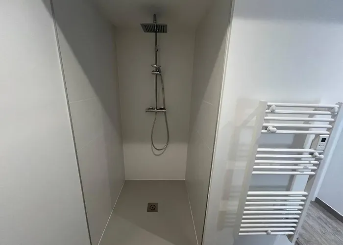 La Cachette, Jolie Maison Avec Terrasse - Arago Gasthof